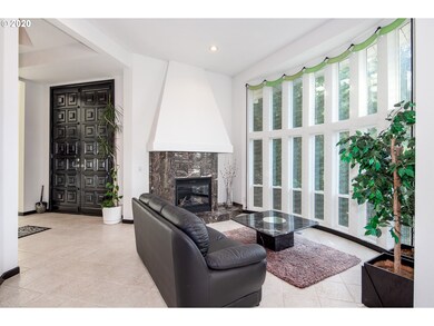 Living Room/Dining Room