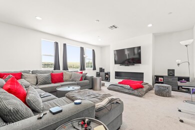 39315 Stirrup Ct, Palmdale, CA 93551 - photo 5