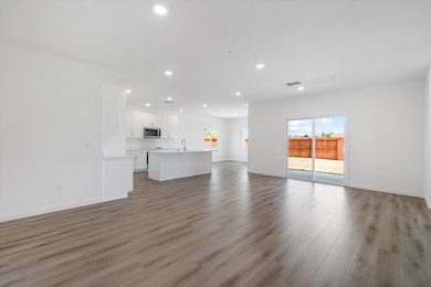 03-BiggerFlow Real Estate Media-3