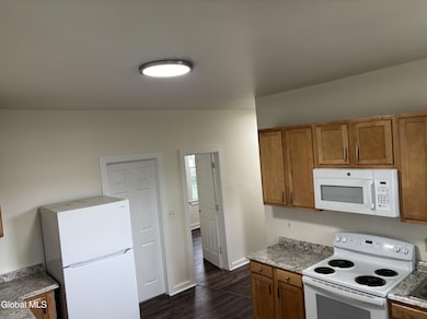 91 Park Ave unit 3, Cohoes, NY 12047 - photo 3