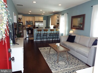 14 Egges Ln, Catonsville, MD 21228 - photo 3