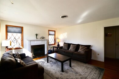 1528 Regent St, Schenectady, NY 12309 - photo 5