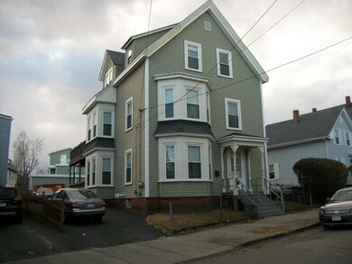 17 Lander St, Lynn, MA 01902 - photo 2