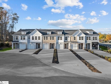 407 W Parima Ct, Spartanburg, SC 29301 - photo 3