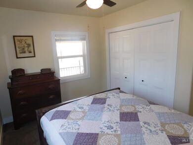 1526 Hill Rd, Homedale, ID 83628 - photo 7