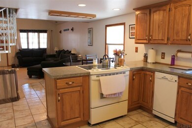 2146 Oaklawn Ave, Schenectady, NY 12306 - photo 7