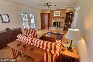 2240 Casemont Dr, Falls Church, VA 22046 - photo 7