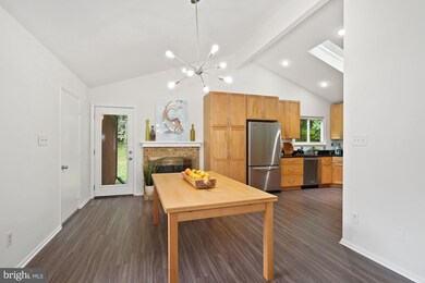 14901 Piney Grove Ct, North Potomac, MD 20878 - photo 6