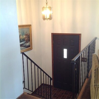 Split-entry