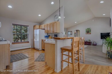 07_1357_Firethorn_Drive007_mls