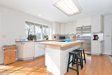 1234 Wild Cherry 5 Kitchen