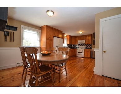 35 Raymond Ave, Northbridge, MA 01534 - photo 4