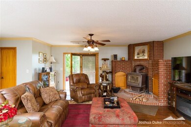 366 Madison 5205, Elkins, AR 72727 - photo 5