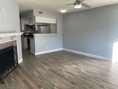 2400 Jupiter Rd unit B10, Plano, TX 75074 - photo 5