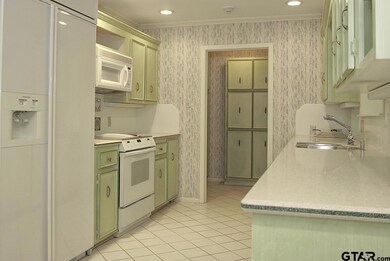 814 814 Ashford Ct, Tyler, TX 75703 - photo 5