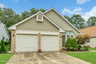 1610 Sweetbay Dr, Toms River, NJ 08755 - photo 3