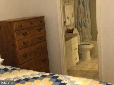 406 Deborah Ct, Chambersburg, PA 17201 - photo 7