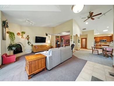 84634 Winesap Rd, Milton Freewater, OR 97862 - photo 4