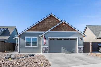 4269 SW 42nd St, Redmond, OR 97756 - photo 2