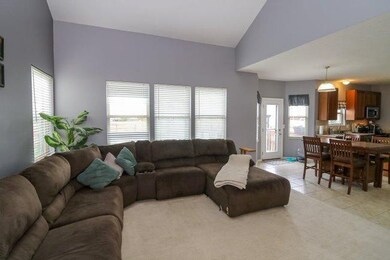 5887 Kensington Trail, Liberty Township, OH 45044 - photo 7