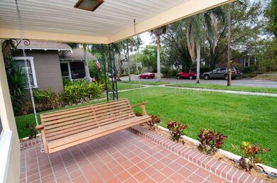 1112 15th St N, Saint Petersburg, FL 33705 - photo 3