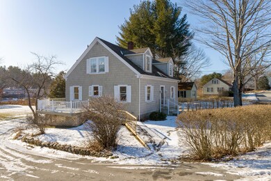 (12)_15 Chapman St. Damariscotta(MAPS)