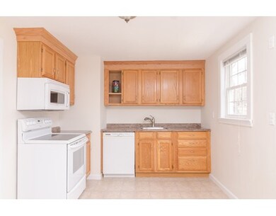 80 Pleasant St, Rockland, MA 02370 - photo 3
