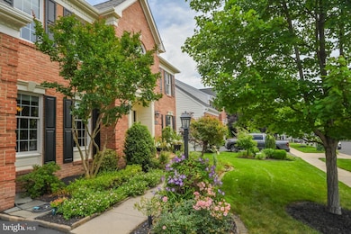 26104 Wendell St, Chantilly, VA 20152 - photo 2