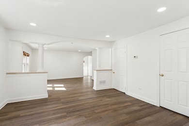 540 E 4th St, Lockport, IL 60441 - photo 7