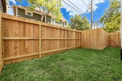2509 Princeton St, Houston, TX 77009 - photo 7