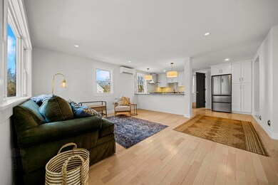 10 Independence Dr unit 4, Freeport, ME 04032 - photo 2