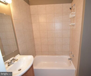 1106 Cedar Heights Dr, Capitol Heights, MD 20743 - photo 7