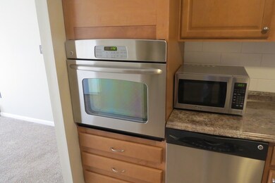 81 High St unit 11, Amesbury, MA 01913 - photo 6