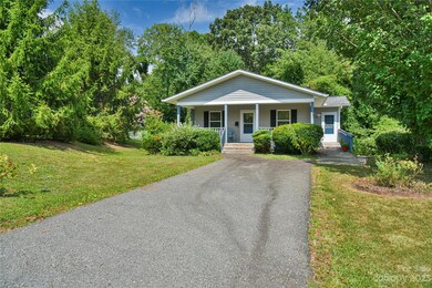 24 Wilson Creek Dr, Asheville, NC 28803 - photo 3