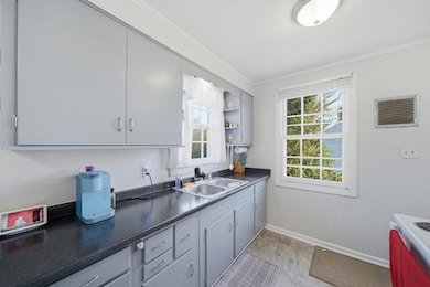 723 Yorkshire St, Salem, VA 24153 - photo 7