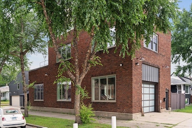 1290 Snelling Ave N, Saint Paul, MN 55108 - photo 2