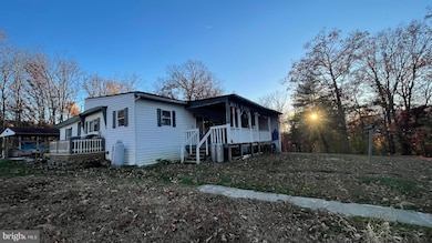 75 Foxy Ln, Delray, WV 26714 - photo 6