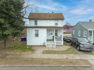 109 Clifton St, Wallingford, CT 06492 - photo 2