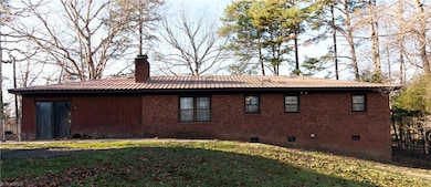 3622 Lower Lake Rd, Thomasville, NC 27360 - photo 5