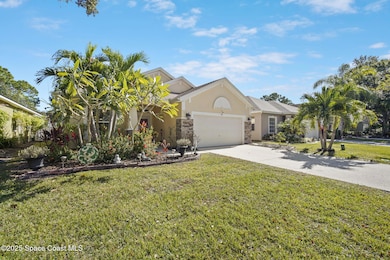 381 Waterside Cir, Titusville, FL 32780 - photo 2
