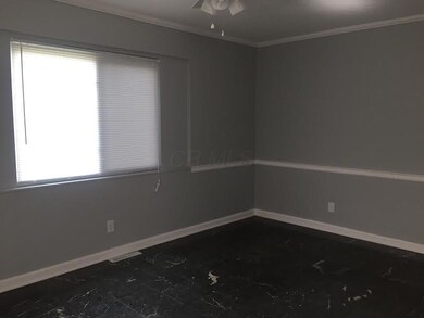 4095 Colby dining room 2