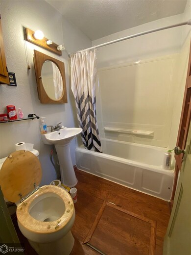 603 Southwest Rd, Shenandoah, IA 51601 - photo 5