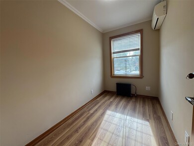713 Yonkers Ave unit 2, Yonkers, NY 10704 - photo 5