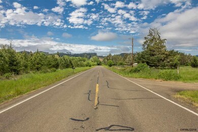 23957 Maxfield Creek Rd, Philomath, OR 97370 - photo 3