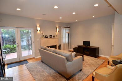1318 10th St NW, Washington, DC 20001 - photo 4