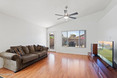 10-web-or-mls-DSC05215