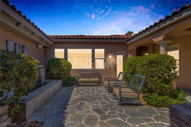 Beautiful Private Outside Area
3D Tour Available