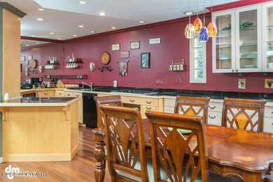 Dining Room / Kitchen