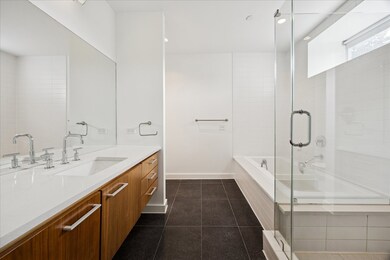 2410 Waugh Dr unit 3, Houston, TX 77006 - photo 5