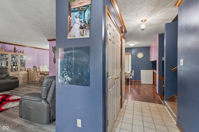 8031 Edgewood Ct, Plainfield, IN 46168 - photo 7